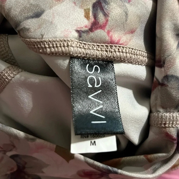 SAVVI Miya Petal Floral Leggings Botanical Smooth M Medium High Waisted - Picture 6 of 10
